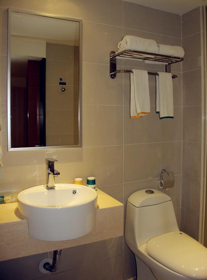 City Comfort Inn Guangzhou Tianpingjia Subway Station Branch Экстерьер фото
